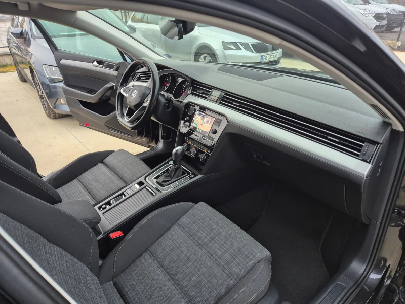 VW Passat Business-С-Гаранция-2.0TDI-А/Т-150кс., снимка 9 - Автомобили и джипове - 48867878