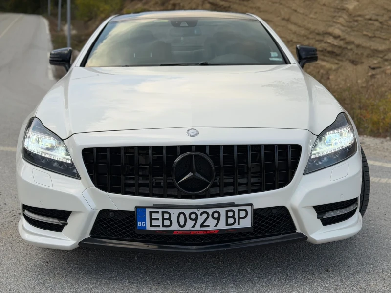 Mercedes-Benz CLS 350 AMG* LED* БЯЛА ПЕРЛА* , снимка 2 - Автомобили и джипове - 50460664