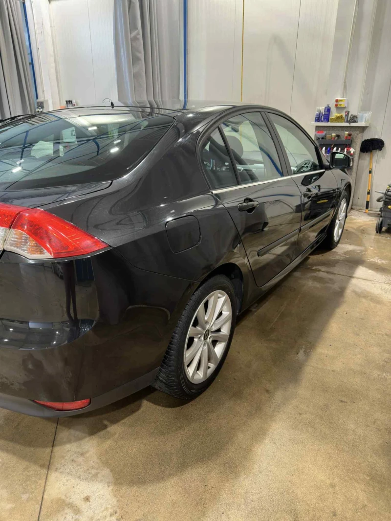 Renault Laguna 1.6 16V LPG, снимка 4 - Автомобили и джипове - 52408357