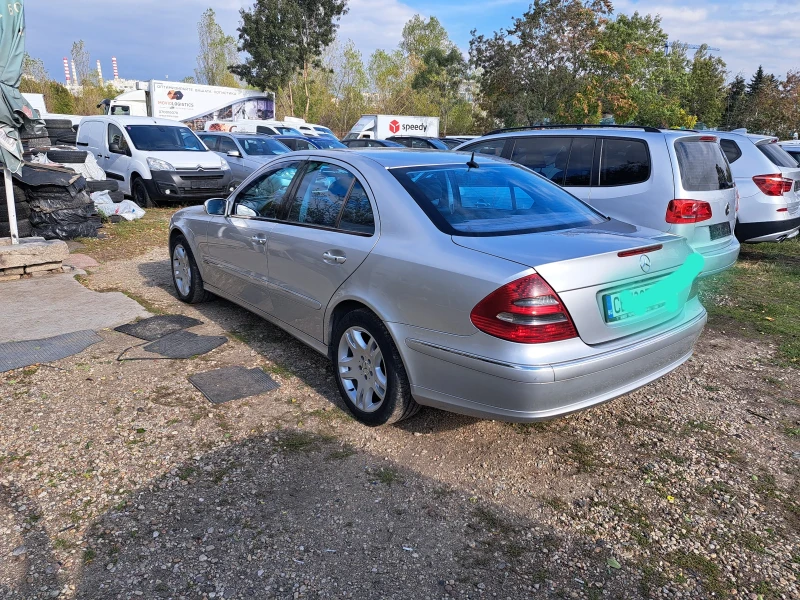 Mercedes-Benz E 270 270CDI avangart full , снимка 4 - Автомобили и джипове - 52049185