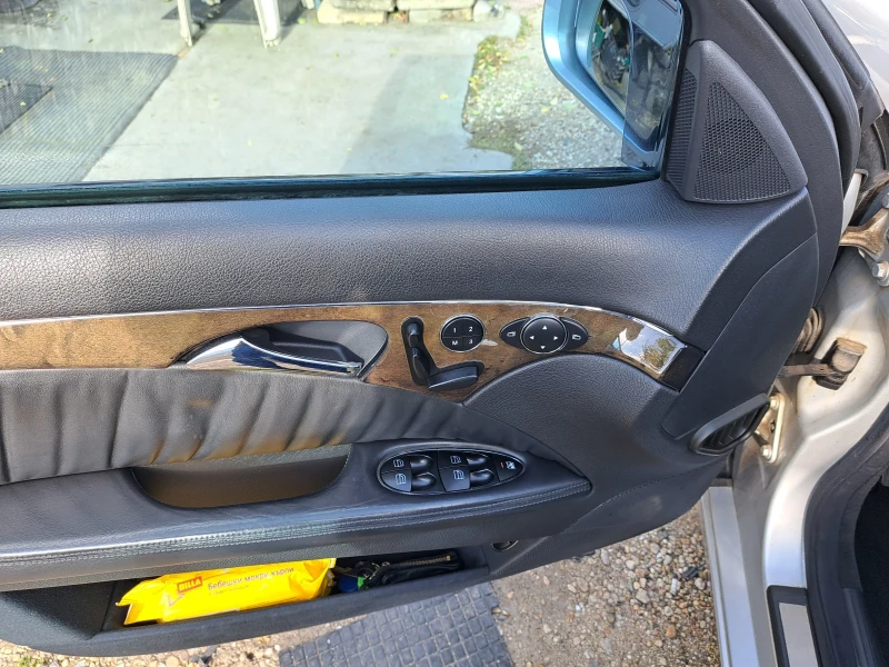 Mercedes-Benz E 270 270CDI avangart full , снимка 14 - Автомобили и джипове - 52049185