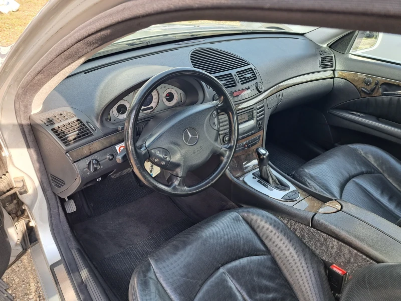 Mercedes-Benz E 270 270CDI avangart full , снимка 9 - Автомобили и джипове - 52049185