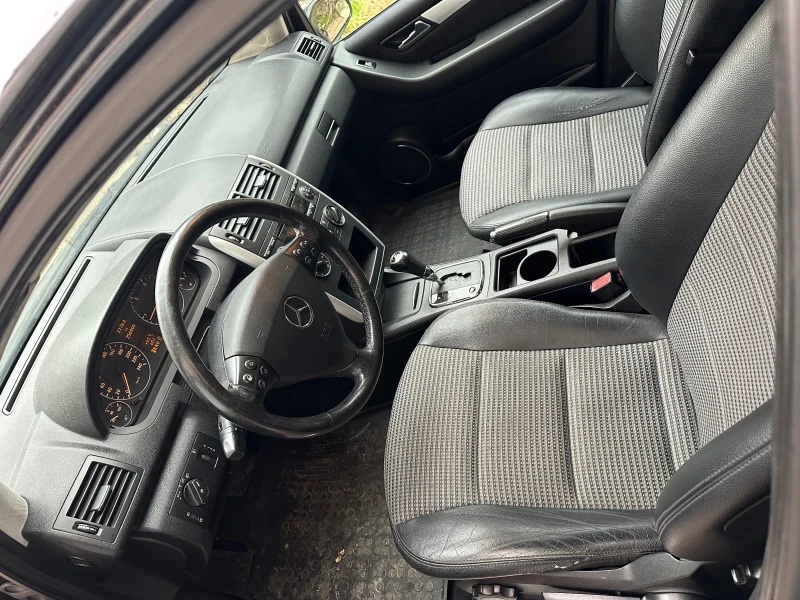 Mercedes-Benz A 200, снимка 5 - Автомобили и джипове - 52364572