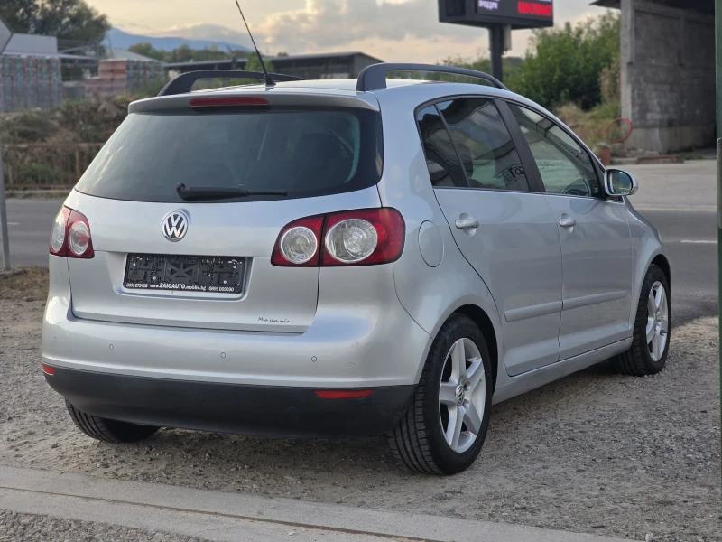 VW Golf Plus 2.0 tdi 140 k.c. Топ Състояние, снимка 5 - Автомобили и джипове - 52791818