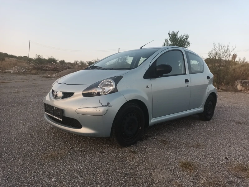 Toyota Aygo 1.0, снимка 6 - Автомобили и джипове - 52856174