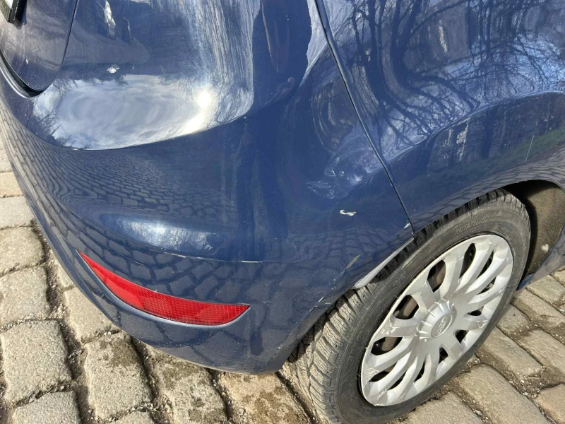 Ford Fiesta, снимка 10 - Автомобили и джипове - 52972330
