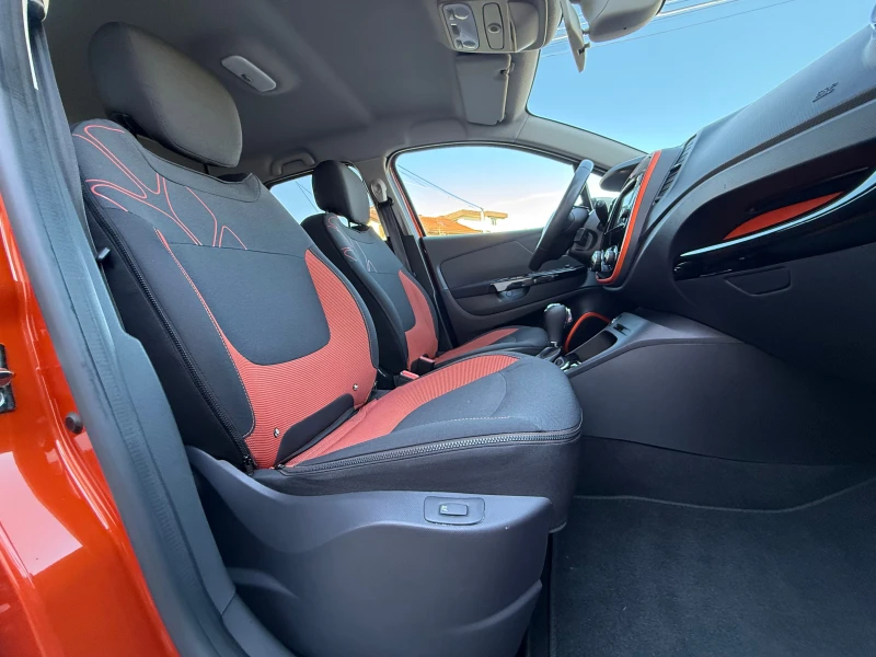 Renault Captur AVTOMAT-ШВЕЙЦАРИЯ-TOP-FULL, снимка 14 - Автомобили и джипове - 53109417