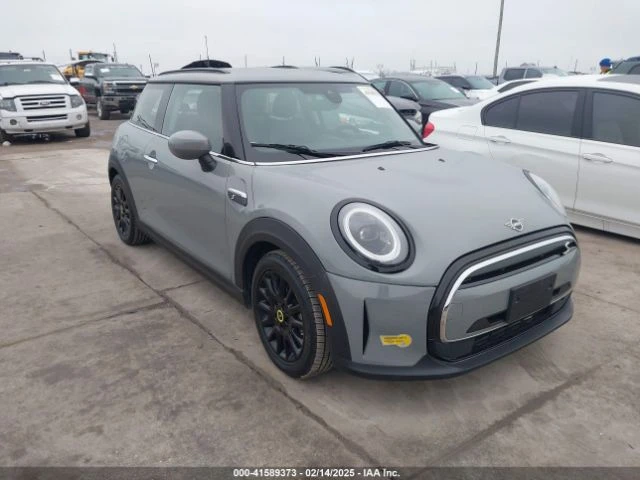 Mini Cooper * HARDTOP    * SIGNATURE , снимка 2 - Автомобили и джипове - 49248635