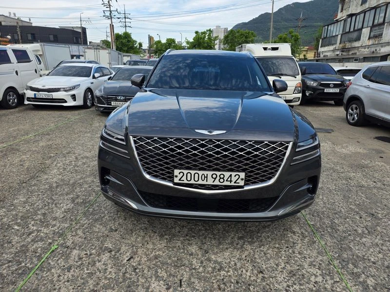 Genesis GV80 3.0D AWD* DISTRONIC* МАСАЖ* ВАКУУМ* ОБДУХВАНЕ* , снимка 2 - Автомобили и джипове - 55690242