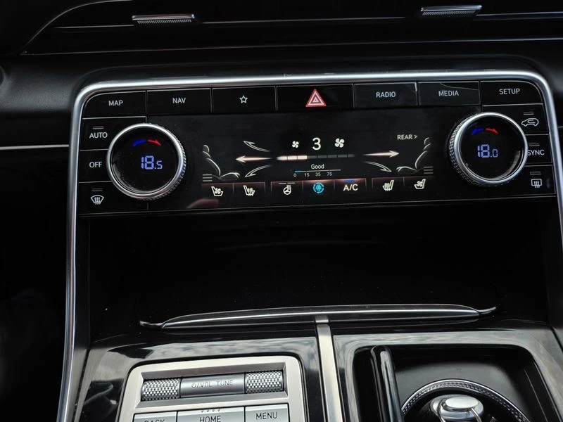 Genesis GV80 3.0D AWD* DISTRONIC* МАСАЖ* ВАКУУМ* ОБДУХВАНЕ* , снимка 17 - Автомобили и джипове - 55690242