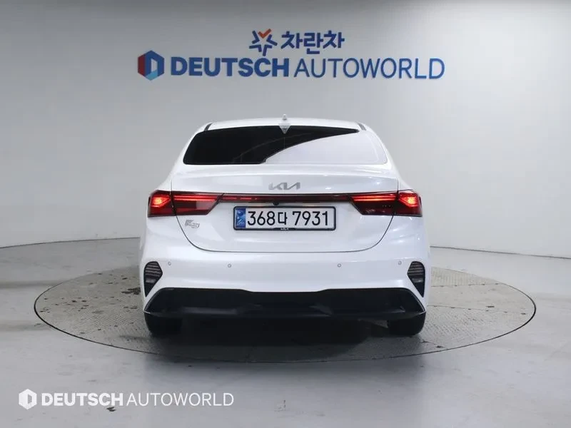 Kia K3 1.6 Trendy, снимка 4 - Автомобили и джипове - 55887156