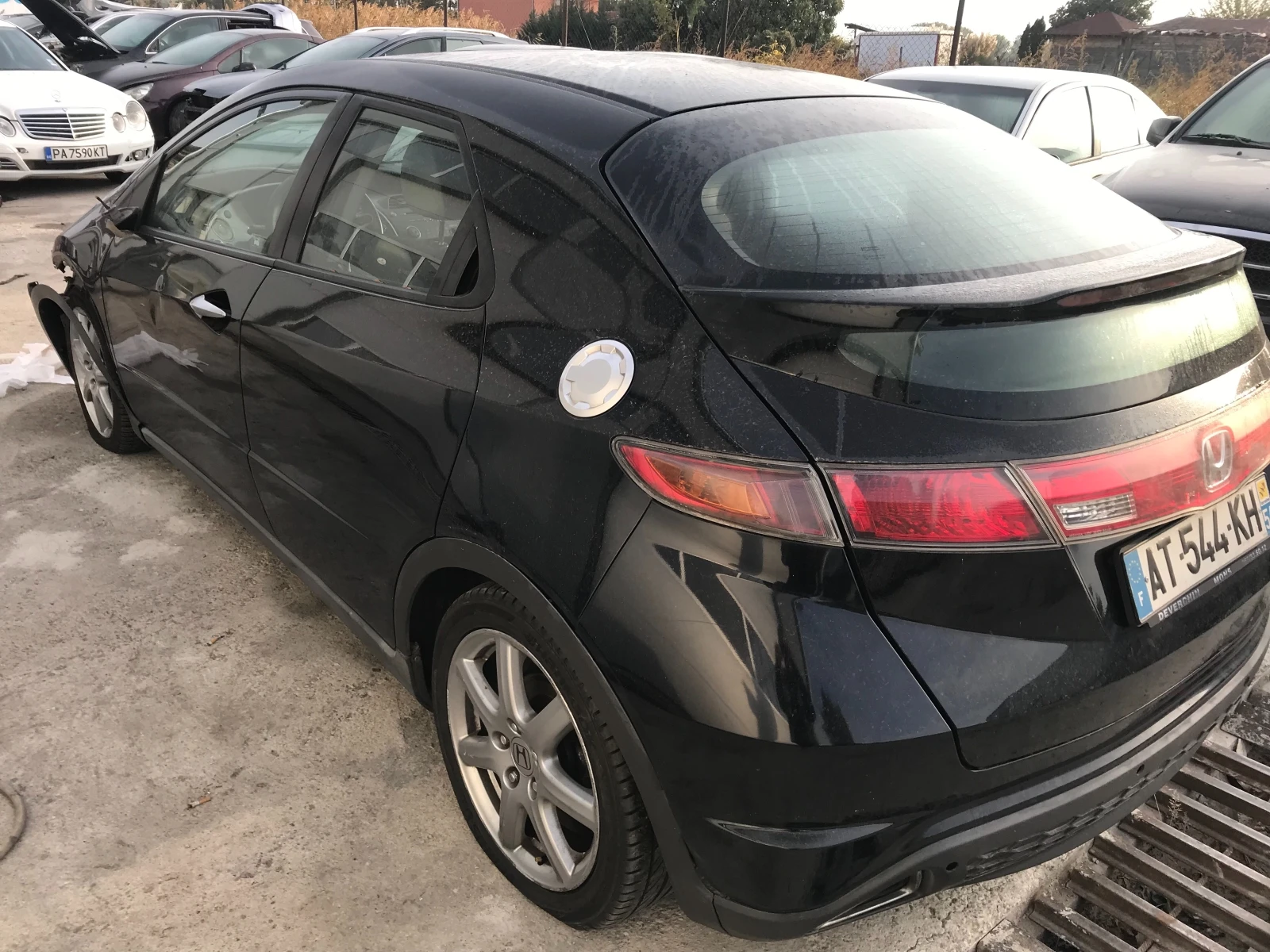 Honda Civic 2.2D на части - изображение 2