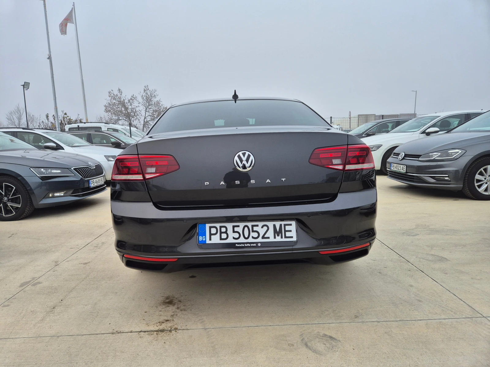 VW Passat Business-С-Гаранция-2.0TDI-А/Т-150кс. - изображение 4