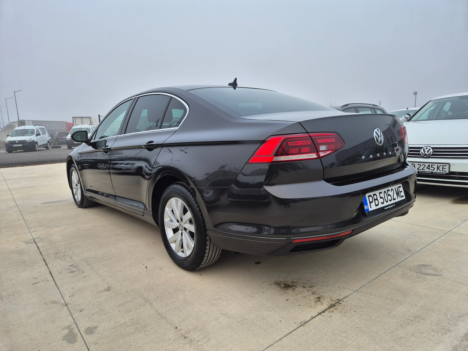 VW Passat Business-С-Гаранция-2.0TDI-А/Т-150кс. - изображение 3