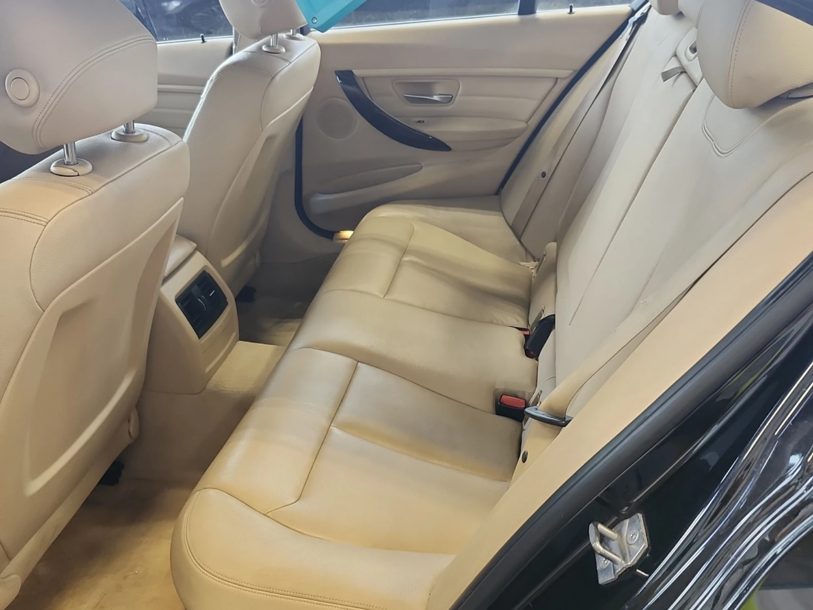BMW 328 * xDrive* * АВТОКРЕДИТ* * ЦЕНА ДО БЪЛГАРИЯ*  - изображение 9