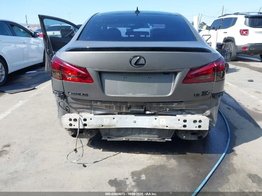 Lexus IS F  - изображение 7