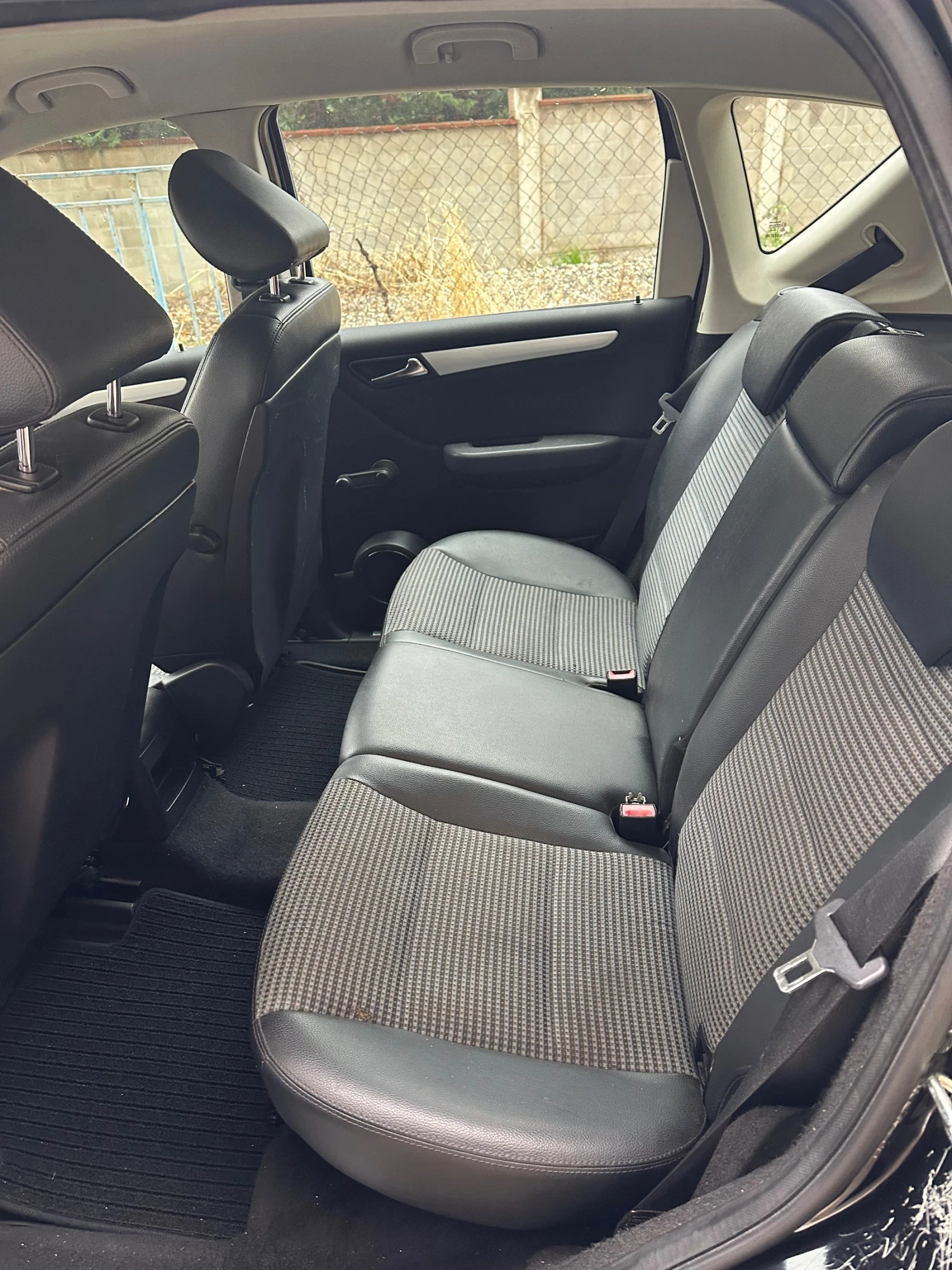 Mercedes-Benz A 200 | Mobile.bg   6