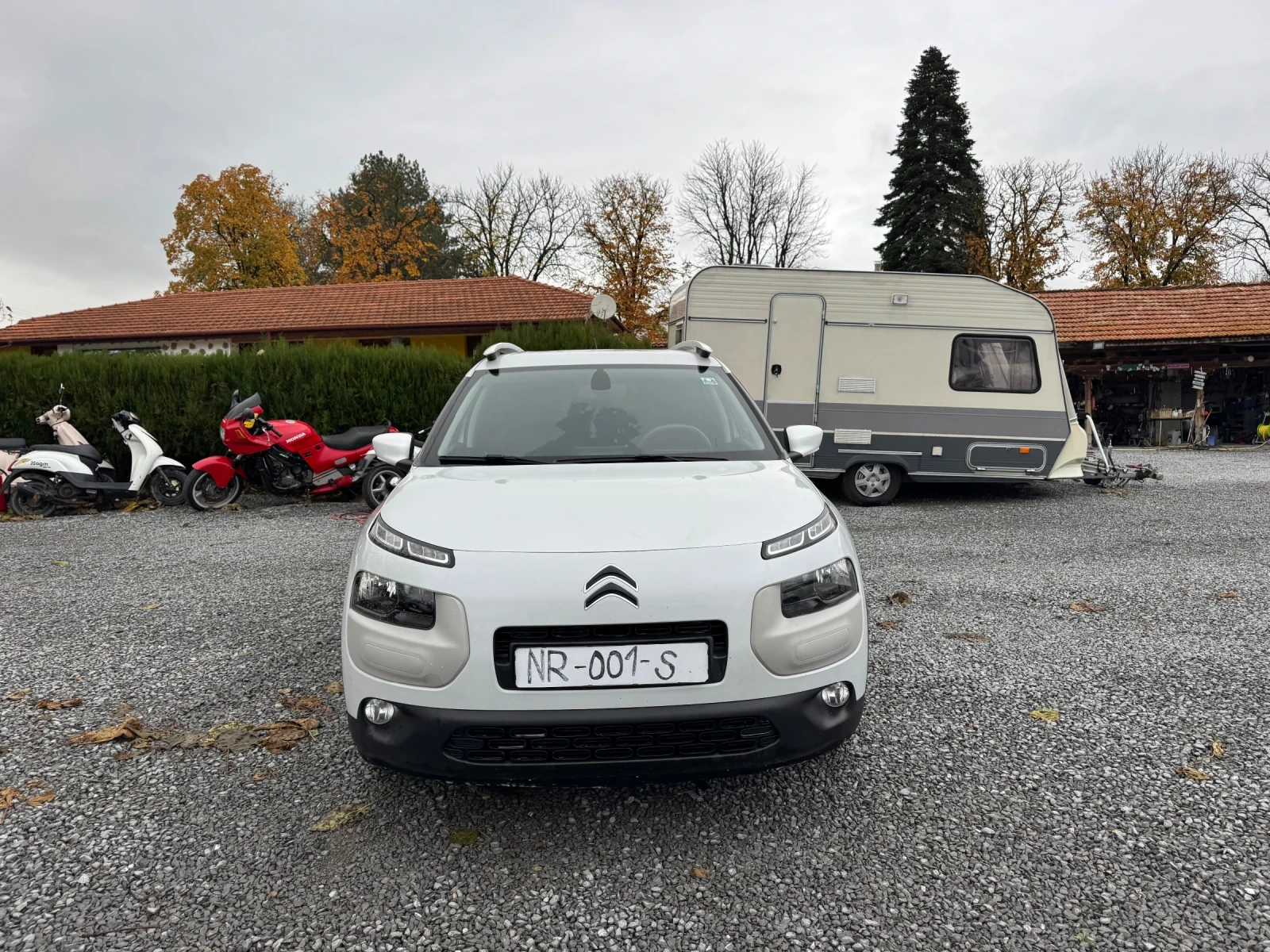 Citroen C4 Cactus  - изображение 2