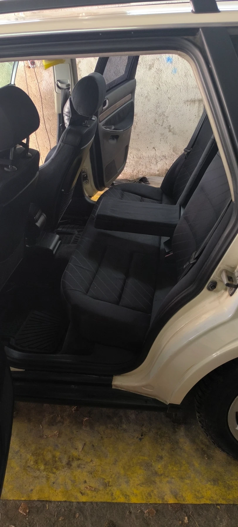 Audi A4 2.8 V6 , снимка 12 - Автомобили и джипове - 53746607