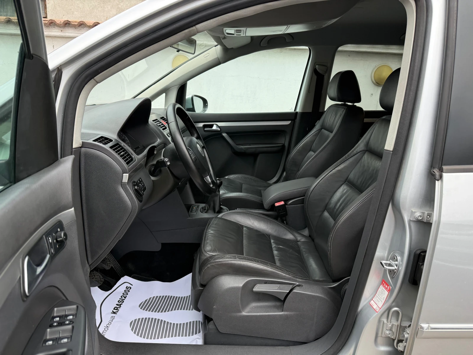 VW Touran 1.4TSI ECOFUEL HIGHLINE , снимка 7 - Автомобили и джипове - 53787908