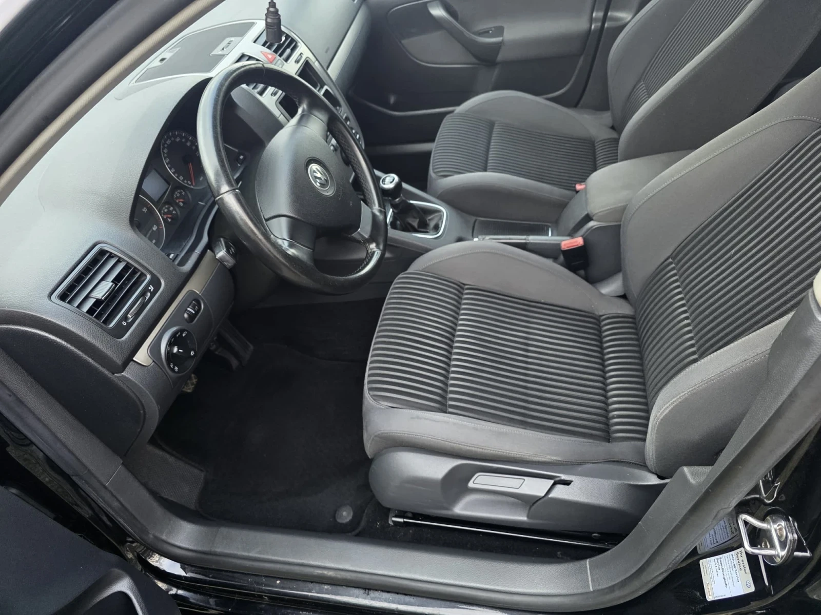 VW Golf 2.0TDI 4Motion, снимка 7 - Автомобили и джипове - 53882971