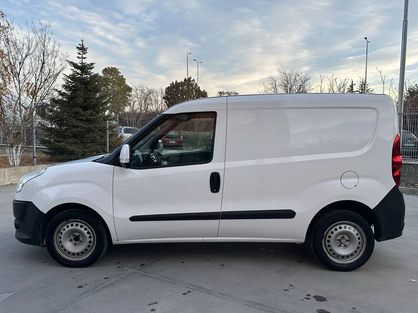 Fiat Doblo 1.3, снимка 2 - Автомобили и джипове - 53902417