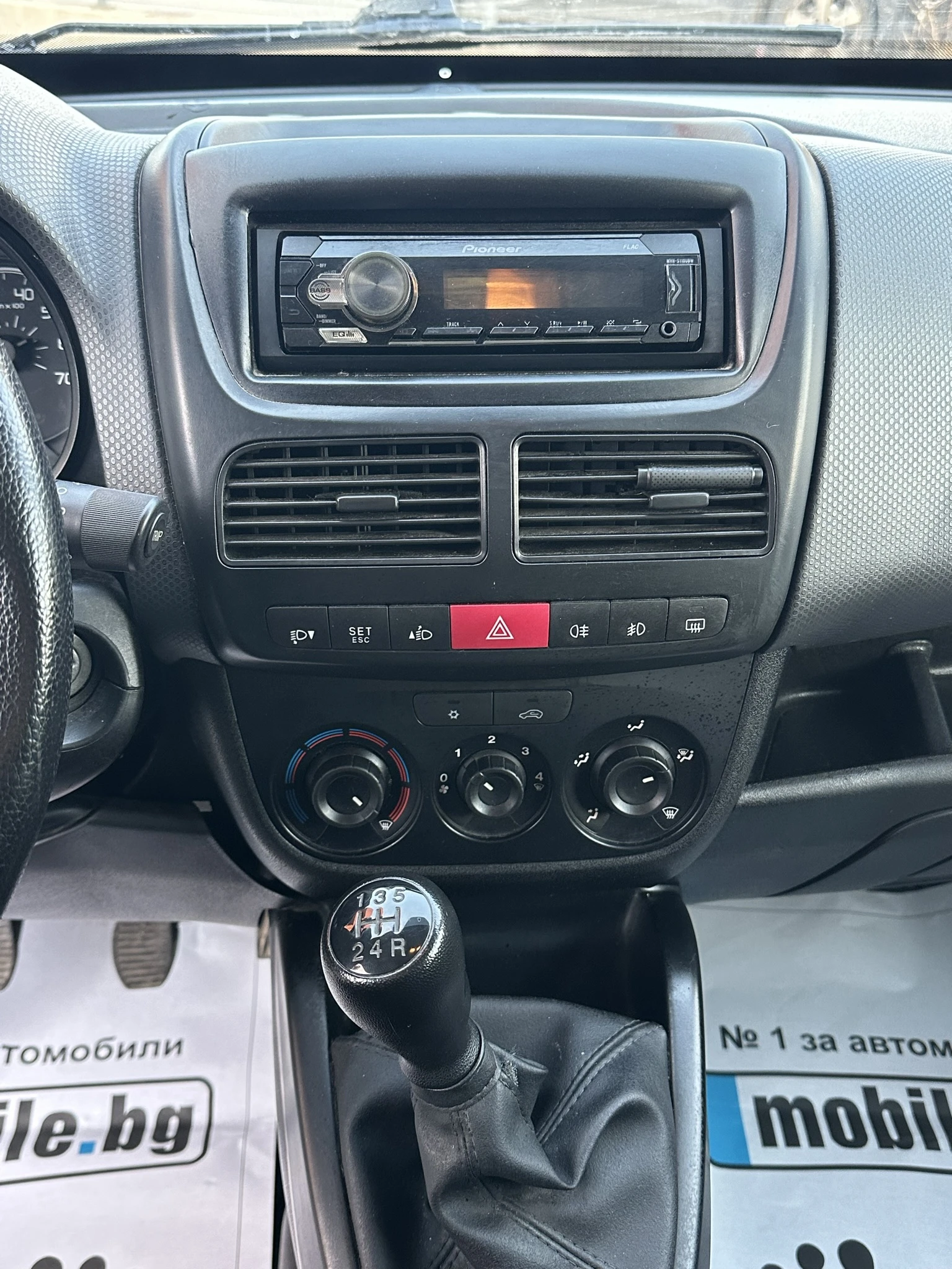 Fiat Doblo 1.3, снимка 11 - Автомобили и джипове - 53902417