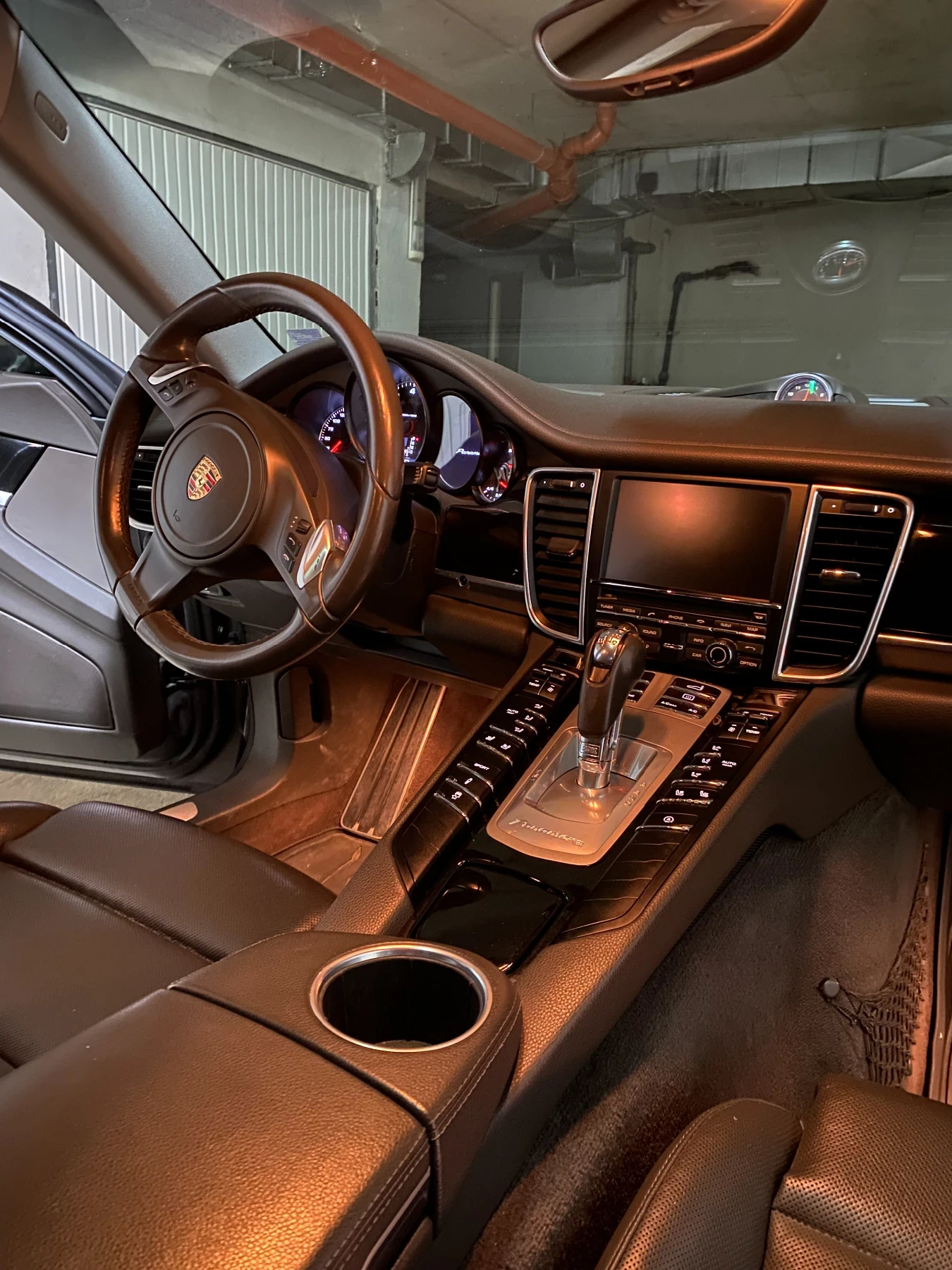 Porsche Panamera 4 Facelift, снимка 12 - Автомобили и джипове - 53994886