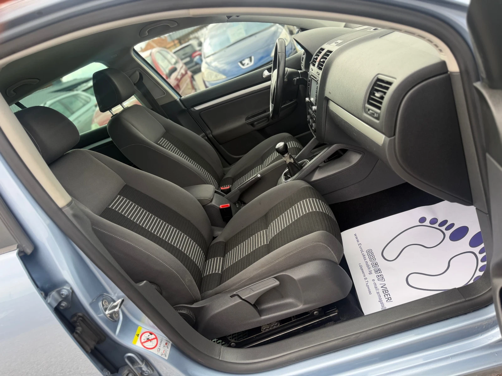 VW Golf 1.9TDI 105кс GTD НАВИ ПОДГРЕВ МУЛТИ-ВОЛАН, снимка 14 - Автомобили и джипове - 54057938