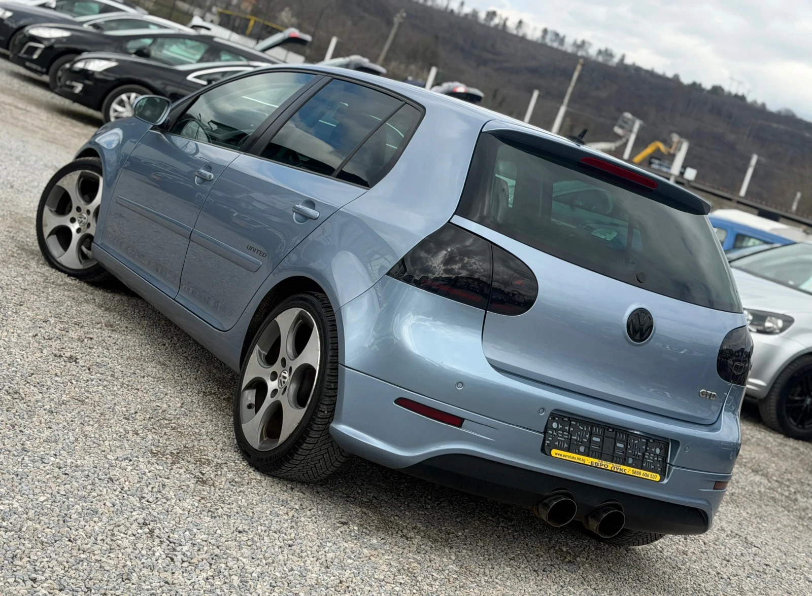 VW Golf 1.9TDI 105кс GTD НАВИ ПОДГРЕВ МУЛТИ-ВОЛАН, снимка 4 - Автомобили и джипове - 54057938