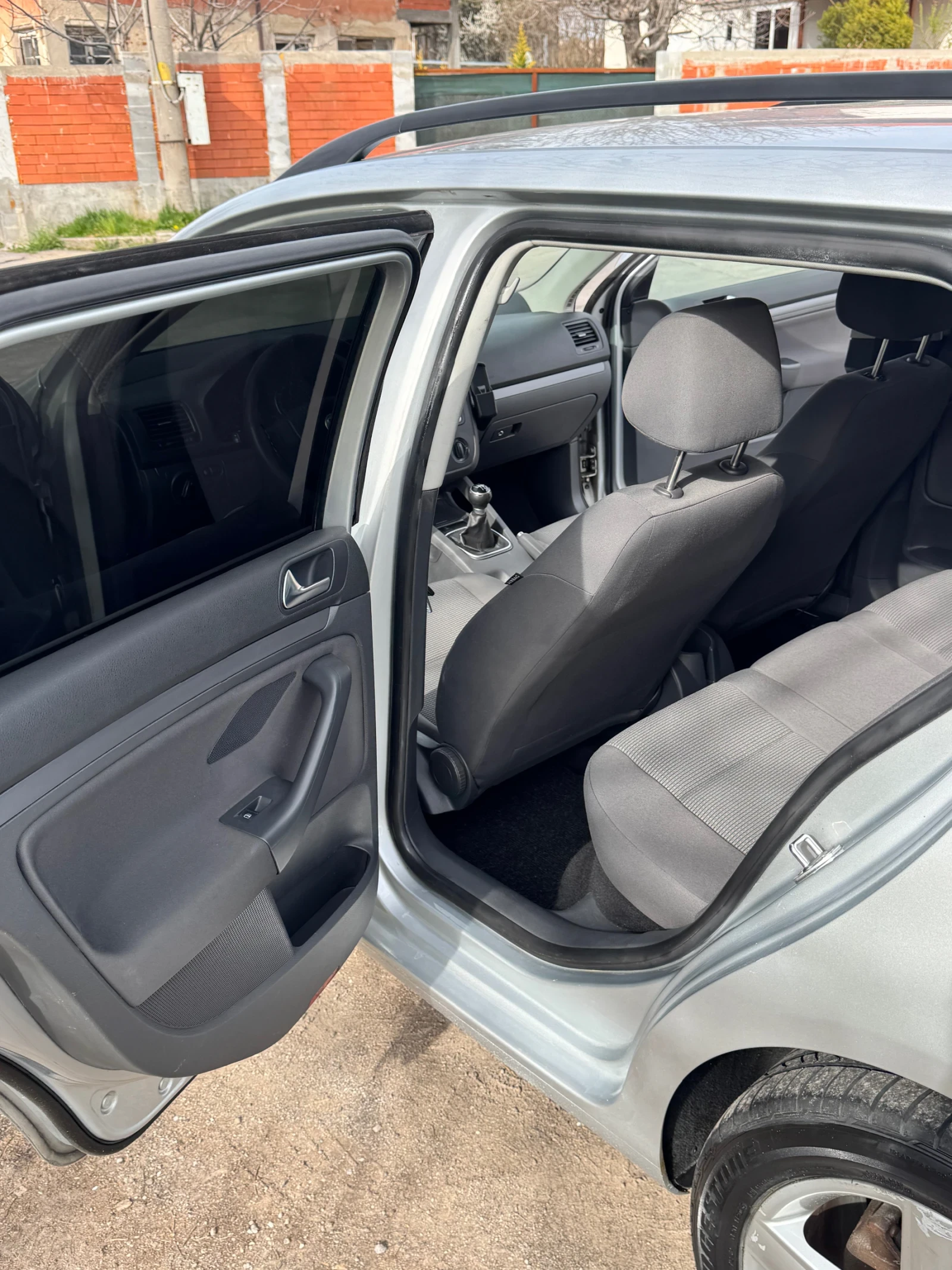 VW Golf, снимка 13 - Автомобили и джипове - 54216971