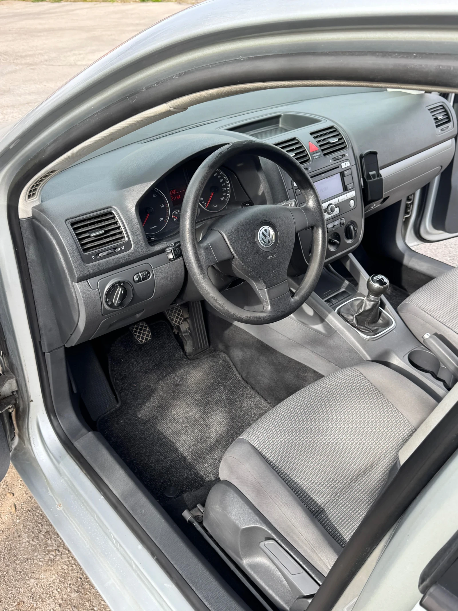 VW Golf, снимка 9 - Автомобили и джипове - 54216971