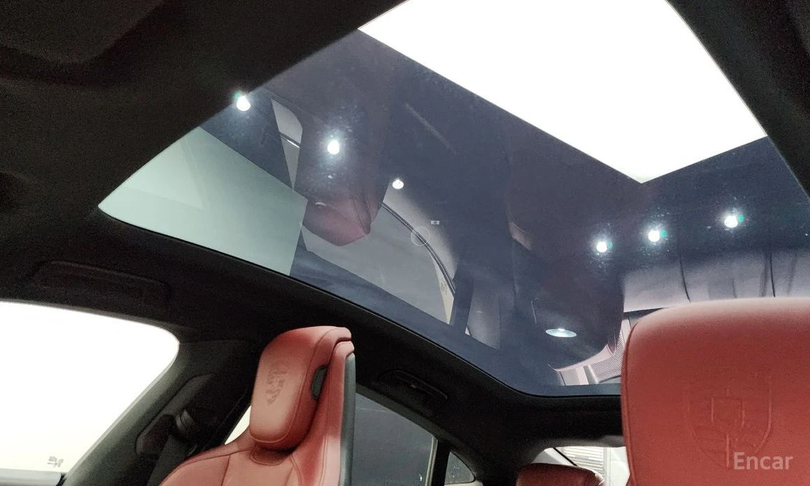 Porsche Taycan * 4S* ПОДГРЕВ* ОБДУХВАНЕ* 360* ПАНОРАМА* FULL* , снимка 16 - Автомобили и джипове - 54271084