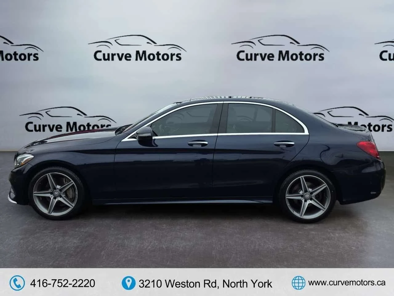 Mercedes-Benz C 300 AMG PKG * NAVIGATION / CAMERA / PANORАМА, снимка 14 - Автомобили и джипове - 54428494