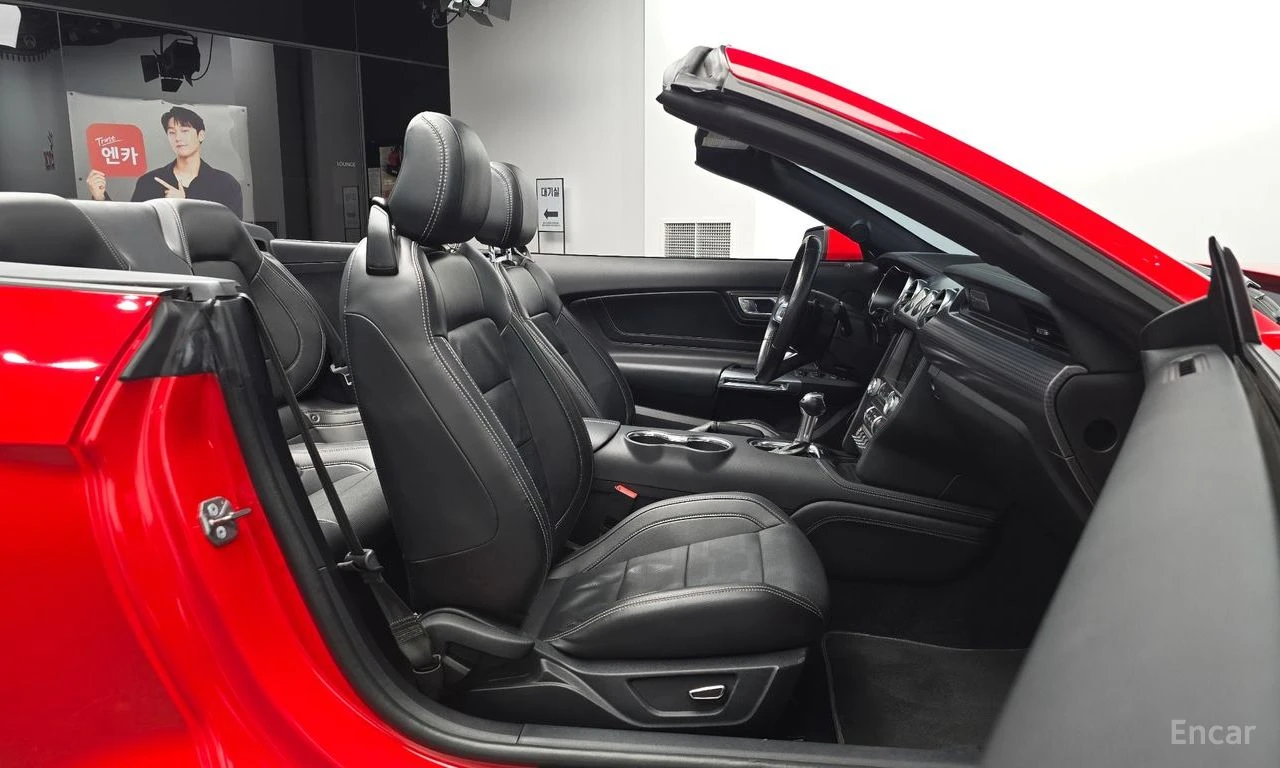 Ford Mustang 5.0 GT* FACE* ПОДГРЕВ* ОБДУХВАНЕ* NAVI* КОЖА* , снимка 7 - Автомобили и джипове - 54727110