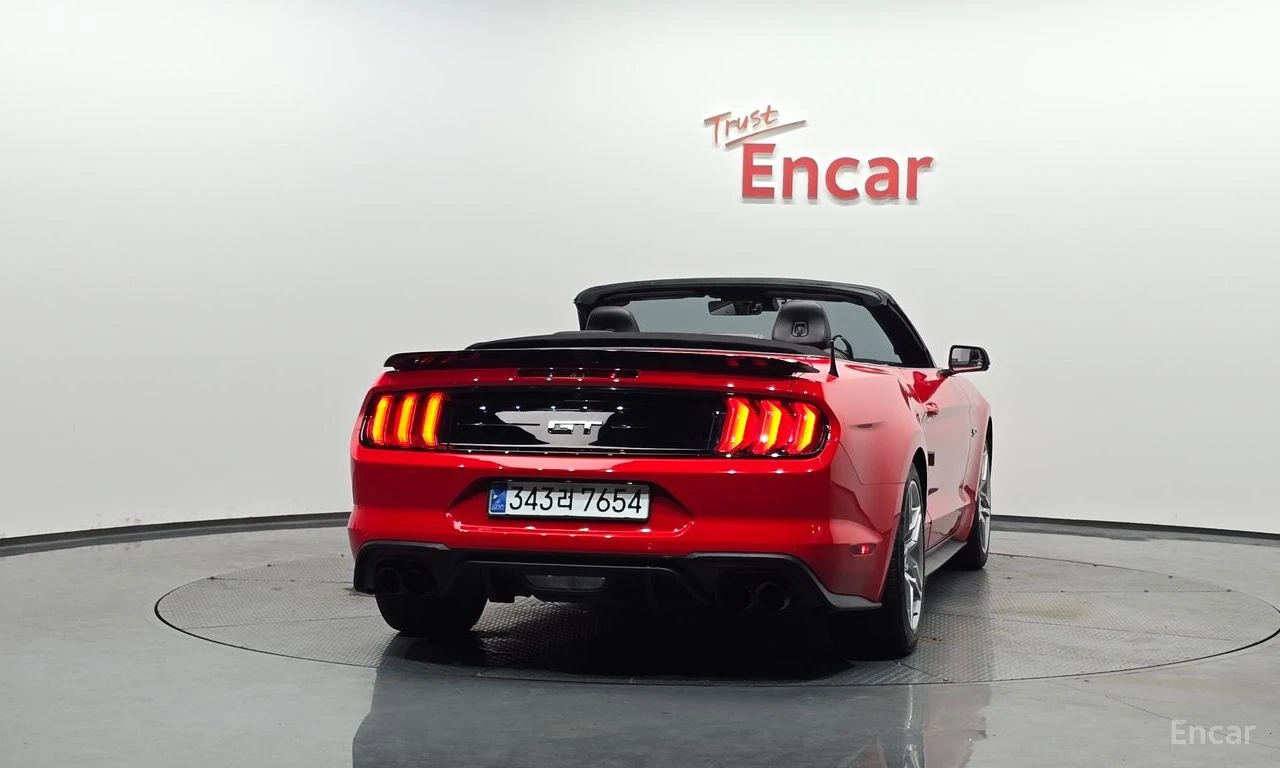 Ford Mustang 5.0 GT* FACE* ПОДГРЕВ* ОБДУХВАНЕ* NAVI* КОЖА* , снимка 4 - Автомобили и джипове - 54727110