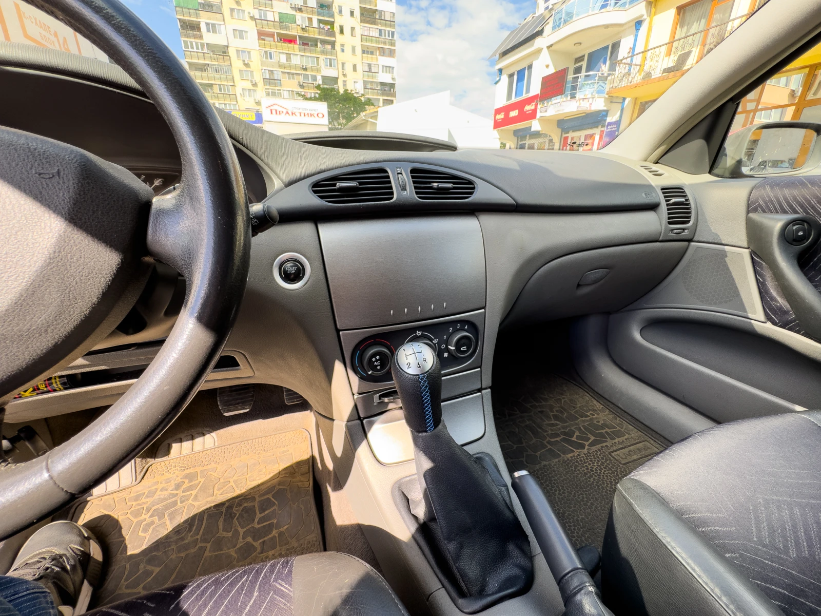 Renault Laguna, снимка 12 - Автомобили и джипове - 54894510