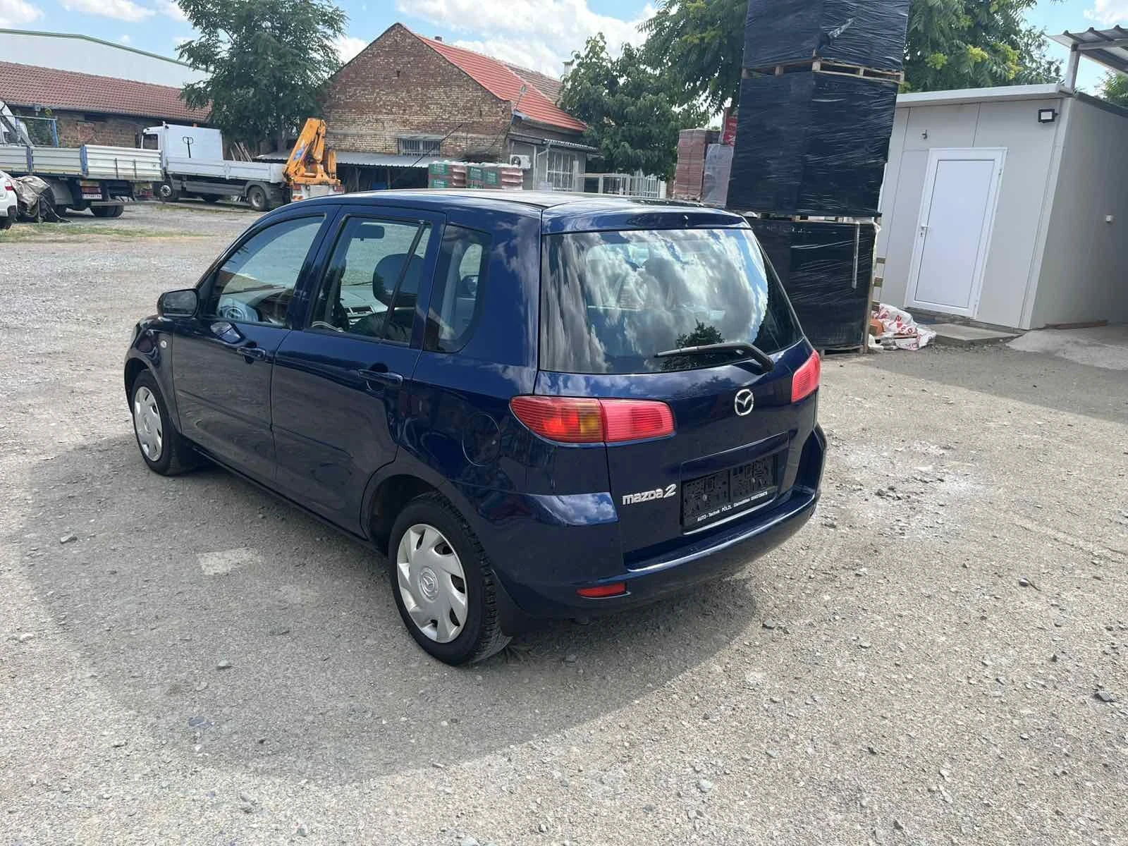 Mazda 2 1.25i, снимка 7 - Автомобили и джипове - 55155309