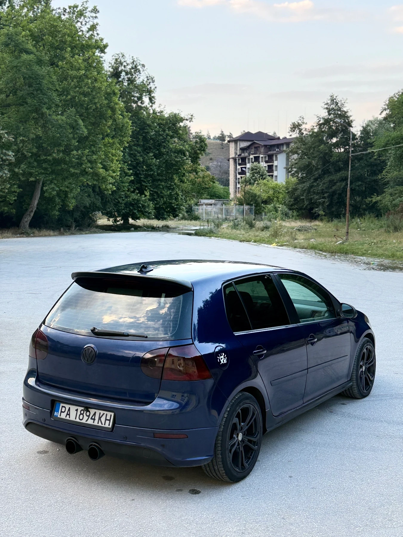 VW Golf 2.0 TDI, снимка 2 - Автомобили и джипове - 55340204