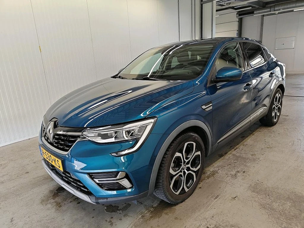 Renault Arkana Intens, снимка 2 - Автомобили и джипове - 55359539