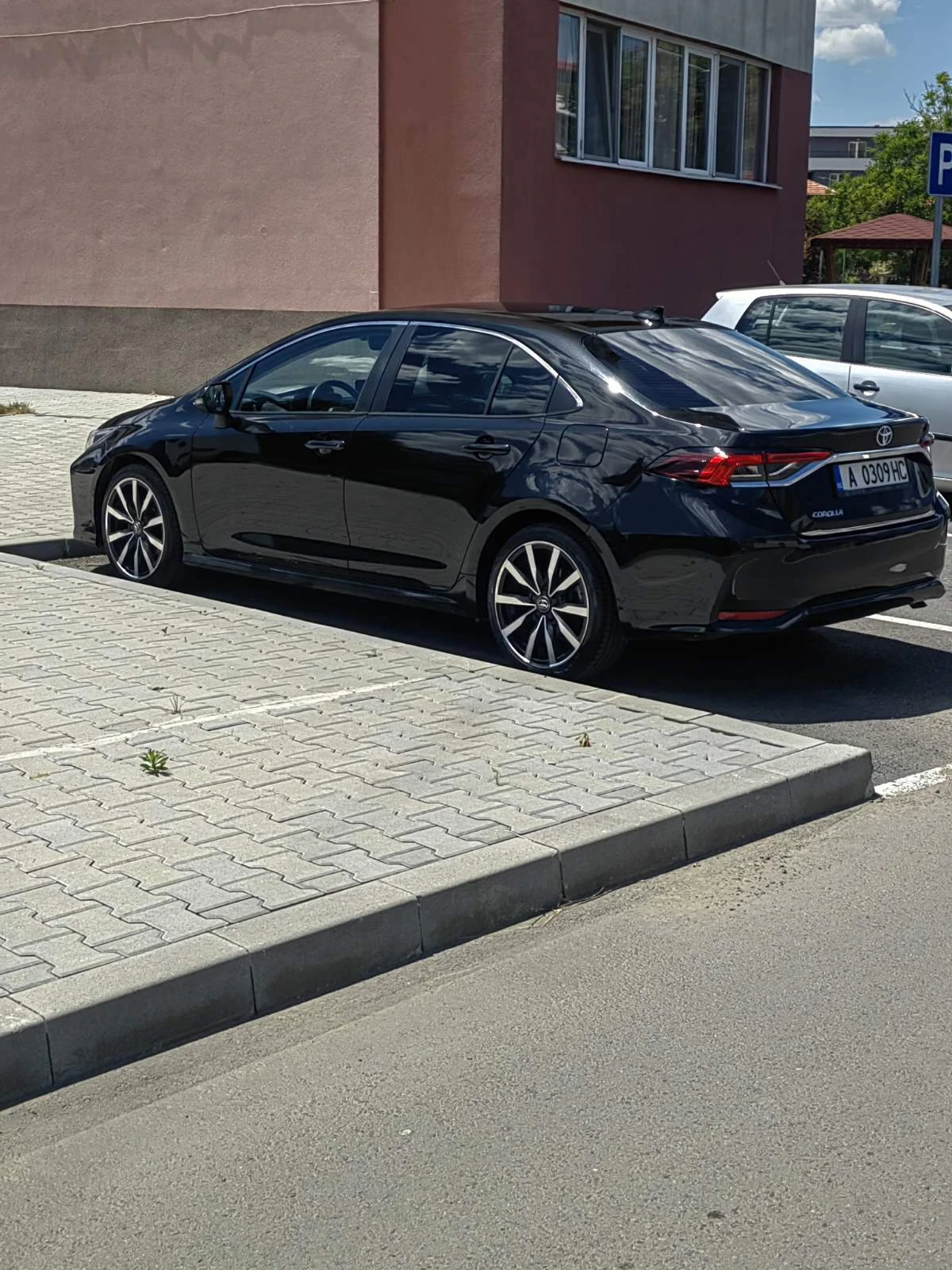 Toyota Corolla Executiv, снимка 7 - Автомобили и джипове - 55376289