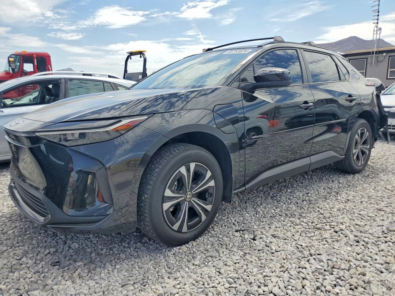 Toyota bZ4X XLE AWD, снимка 3 - Автомобили и джипове - 55652436