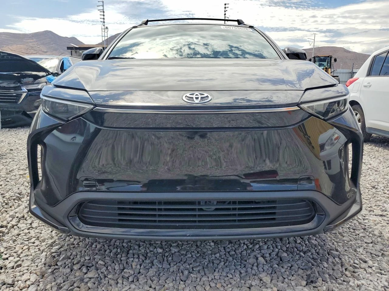 Toyota bZ4X XLE AWD, снимка 2 - Автомобили и джипове - 55652436