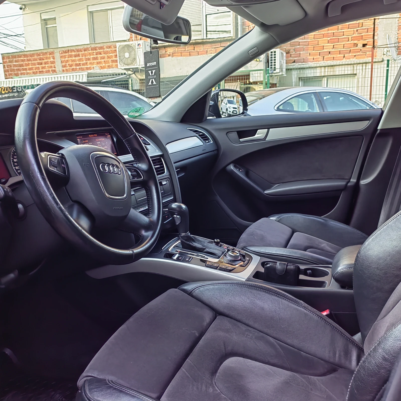 Audi A4 B8, снимка 4 - Автомобили и джипове - 55710184