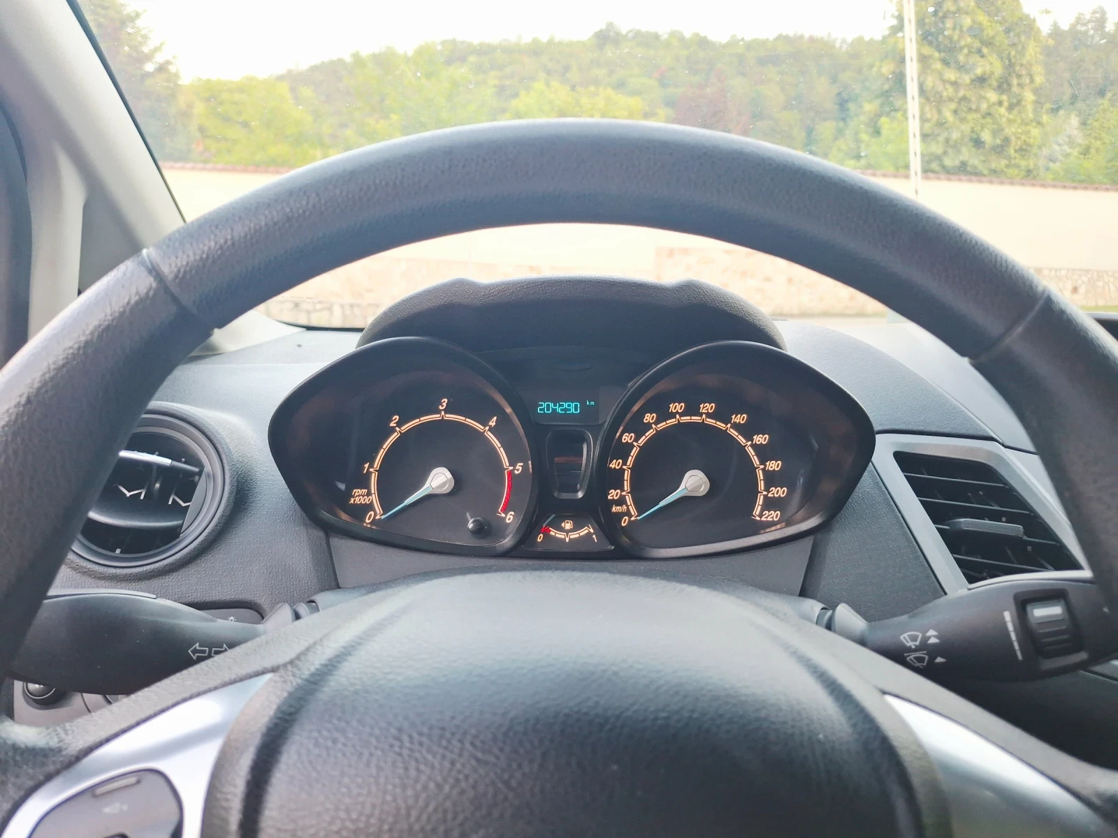 Ford Fiesta 1.4tdci.товарен, снимка 13 - Автомобили и джипове - 55815639