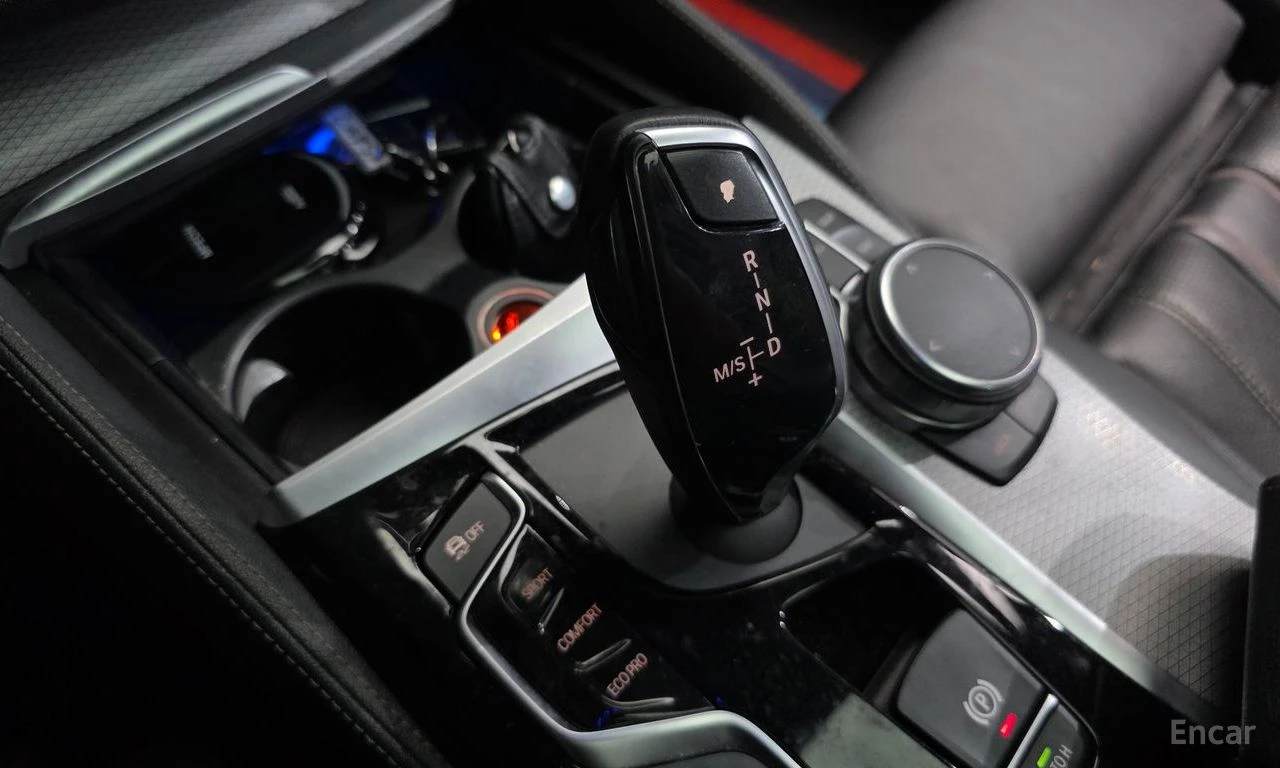 BMW 530 M* SPORT* ОБДУХВАНЕ* ДИСТРОНИК* ХЕДЪП* , снимка 11 - Автомобили и джипове - 55892101