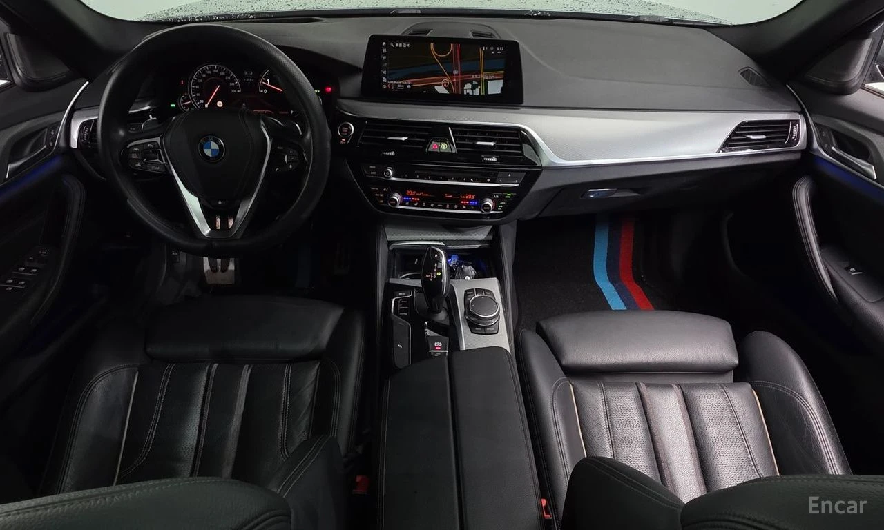 BMW 530 M* SPORT* ОБДУХВАНЕ* ДИСТРОНИК* ХЕДЪП* , снимка 7 - Автомобили и джипове - 55892101