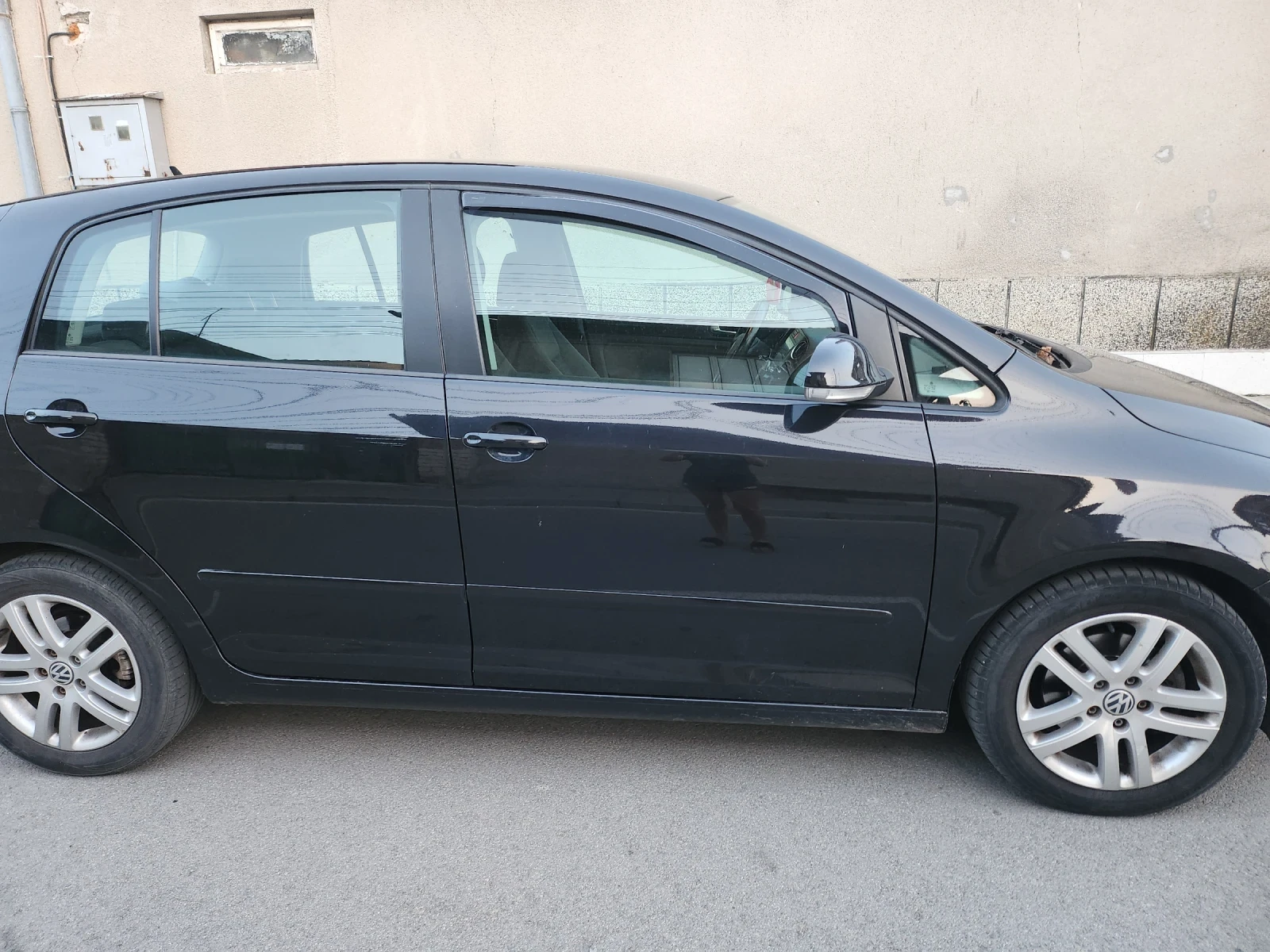 VW Golf Plus, снимка 4 - Автомобили и джипове - 56010415