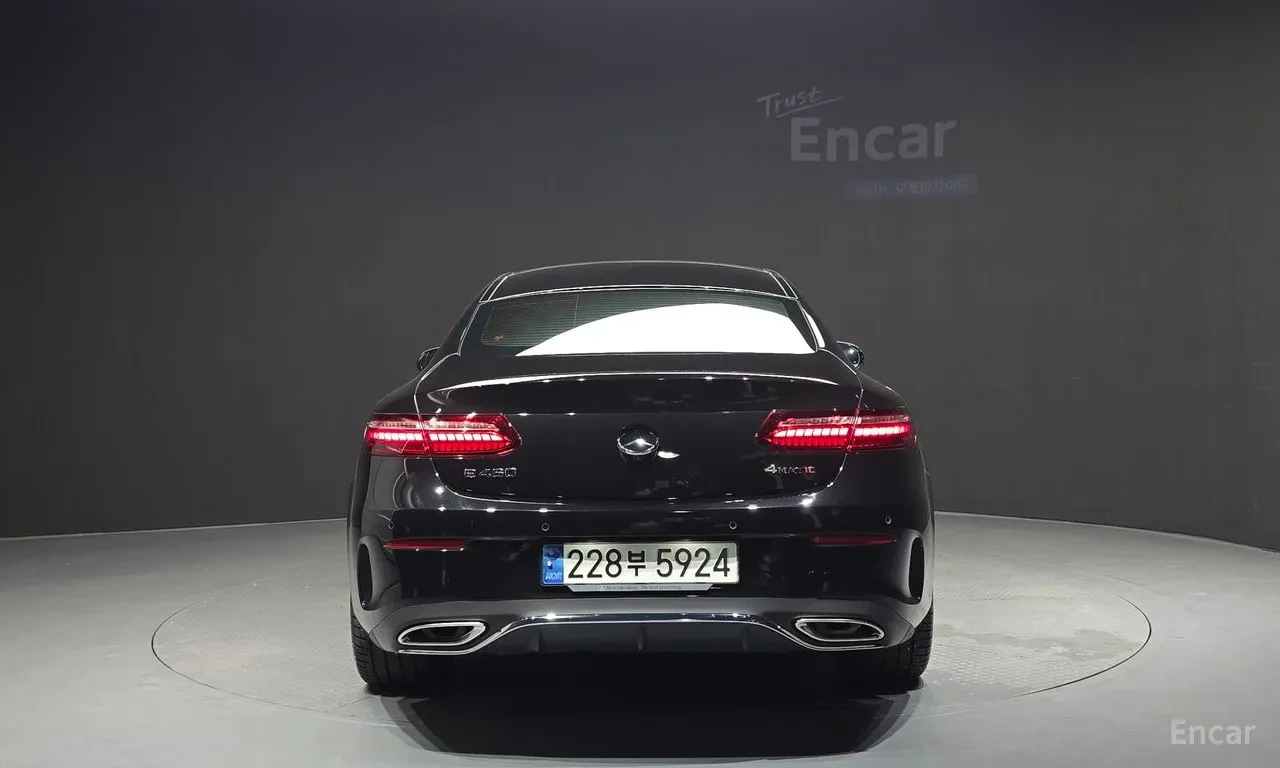 Mercedes-Benz E 450 4MATIC, снимка 4 - Автомобили и джипове - 56213117