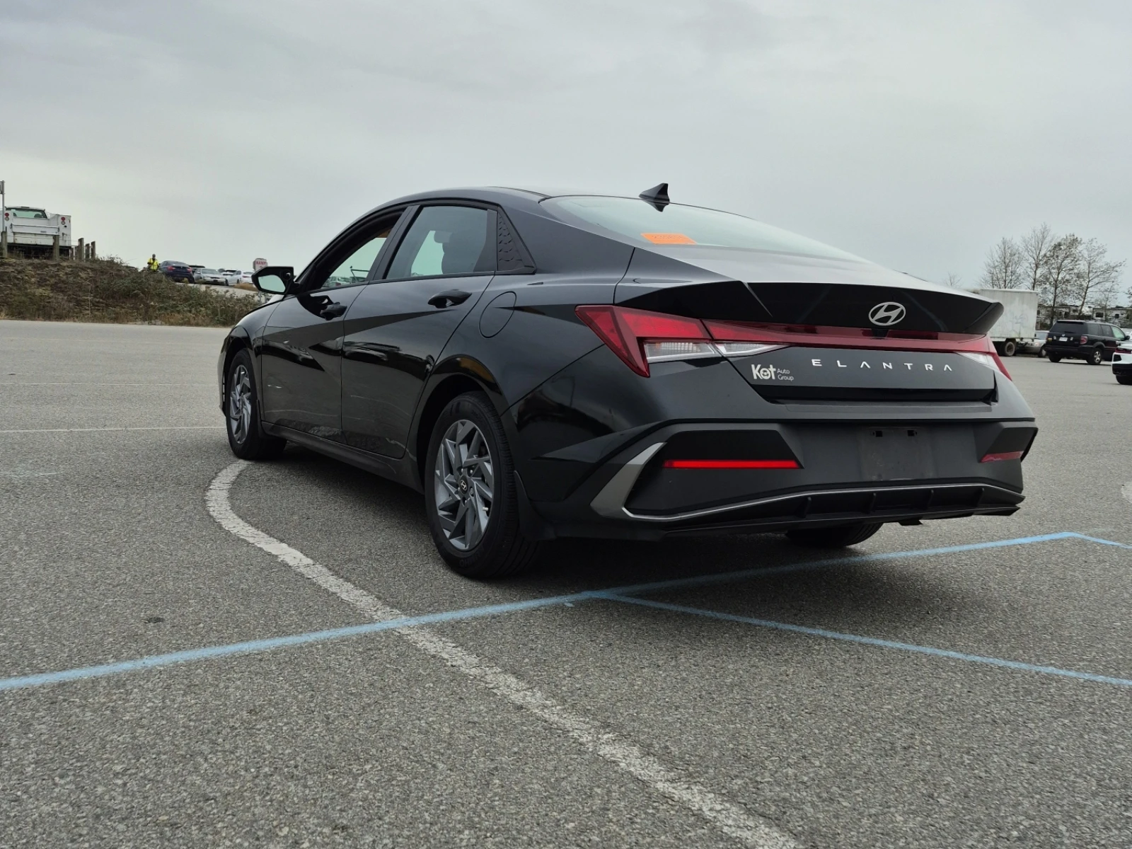 Hyundai Elantra PREFERRED, ���������� | Mobile.bg � ����������� 4
